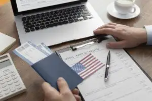 Leia mais sobre o artigo Emissão de visto americano para brasileiros crescem