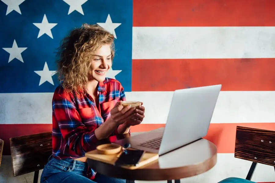 No momento, você está visualizando Como Juntar Dinheiro para Fazer Intercâmbio nos Estados Unidos e Transformar Sua Vida!