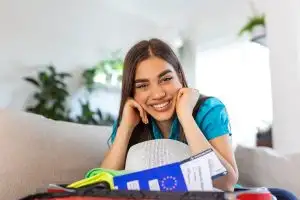 Leia mais sobre o artigo Aprender um Idioma Viajando: O Método Mais Rápido e Prazeroso para se Tornar Fluente!
